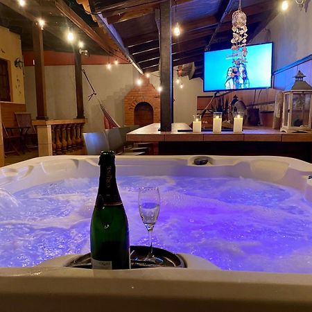 3-Bedroom Villa With A Jacuzzi 노르트 외부 사진