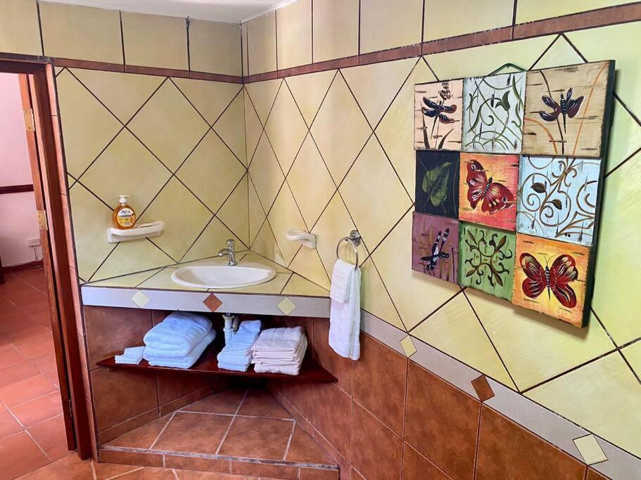 3-Bedroom Villa With A Jacuzzi 노르트 외부 사진