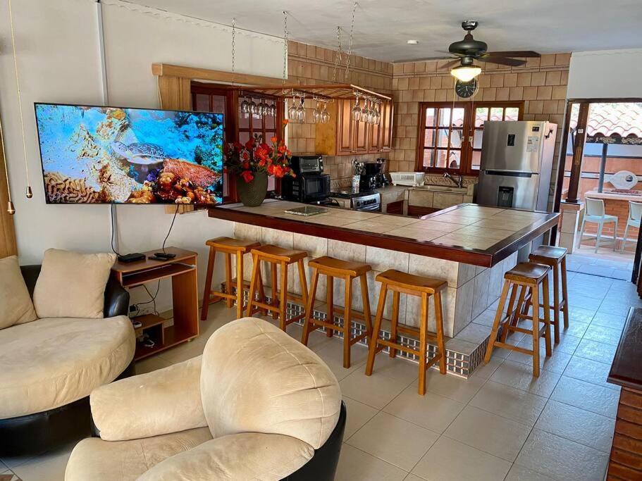 3-Bedroom Villa With A Jacuzzi 노르트 외부 사진