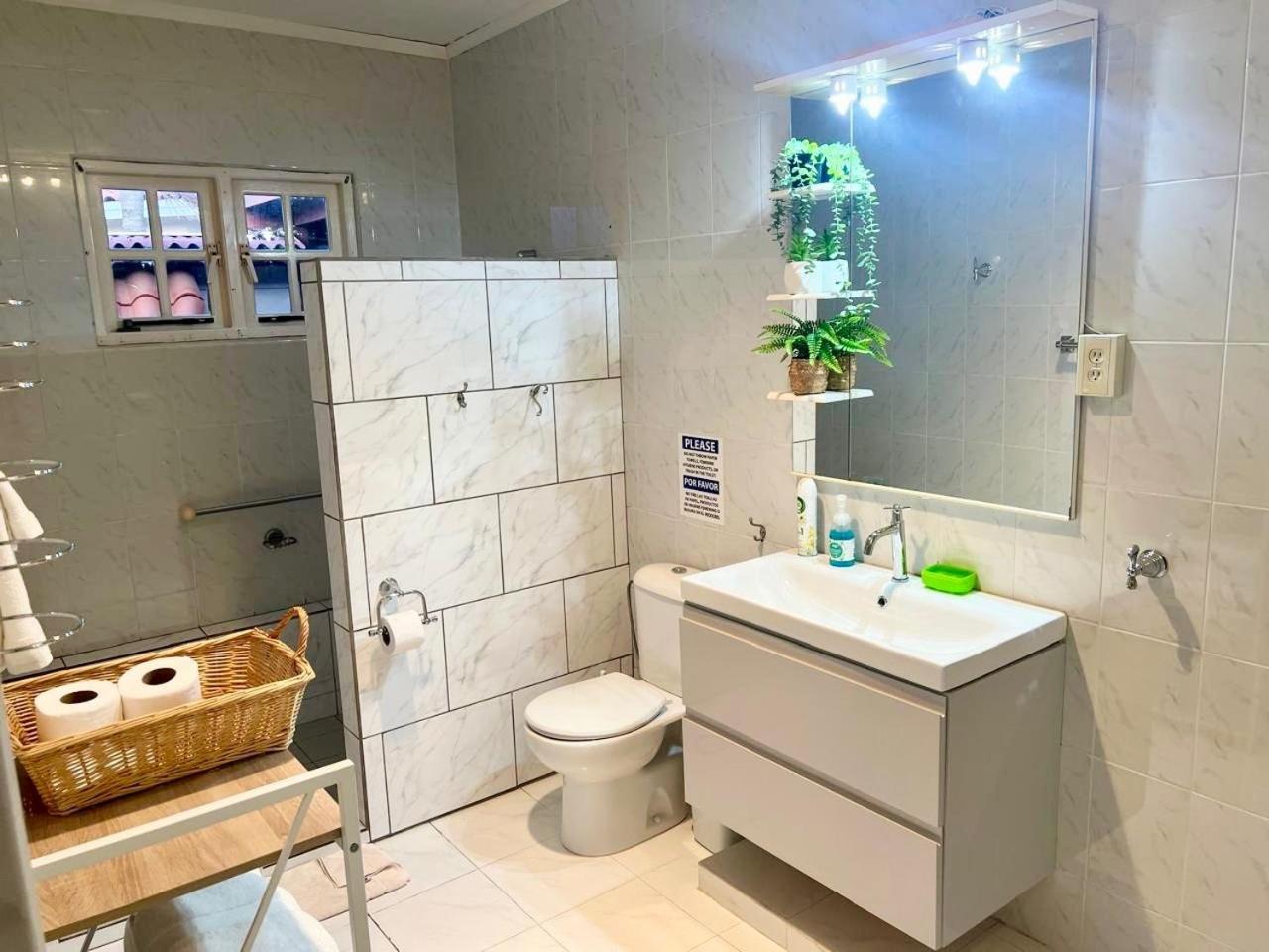 3-Bedroom Villa With A Jacuzzi 노르트 외부 사진